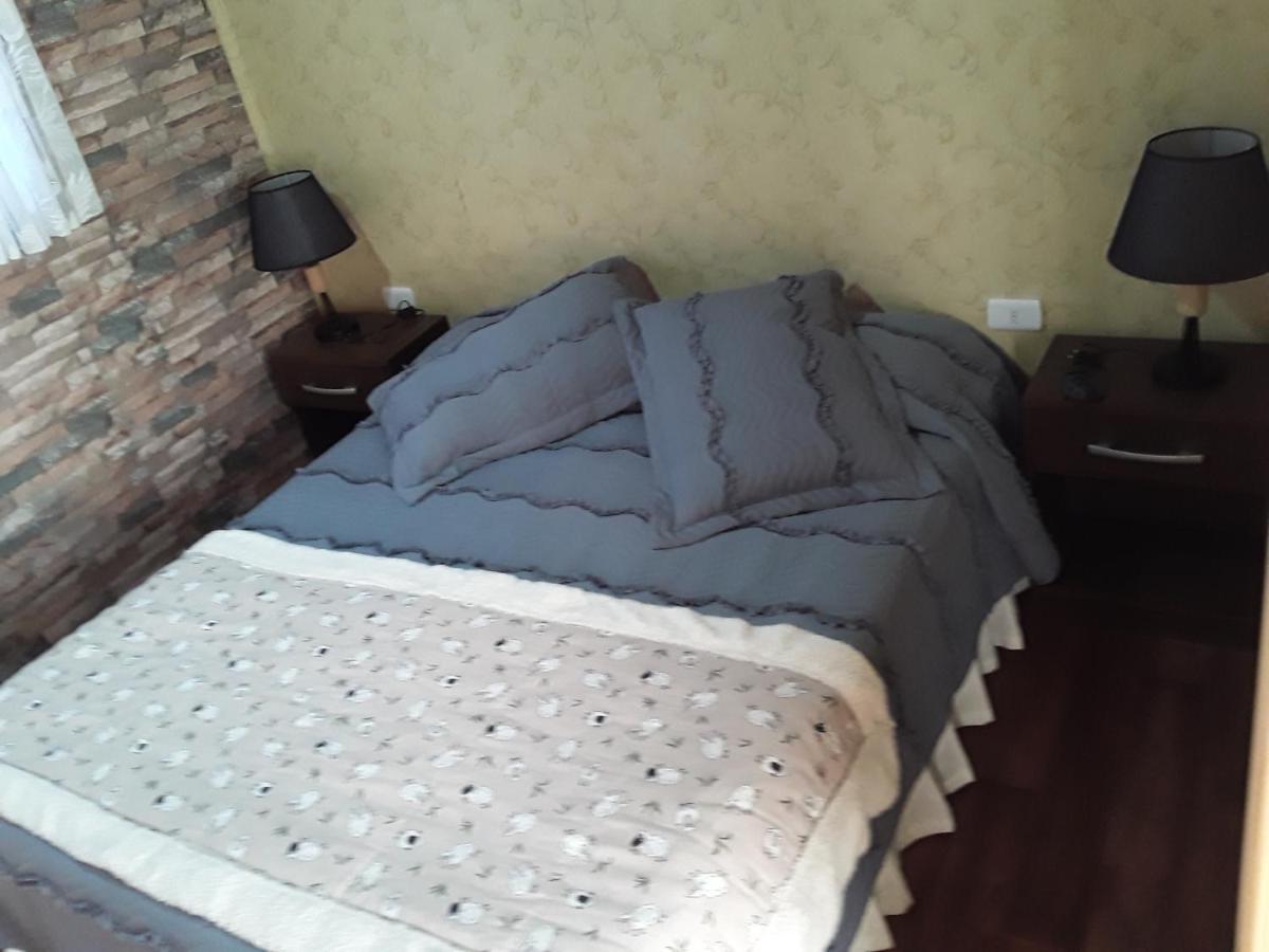 Hostal Don Pedro Пуерто-Наталес Екстер'єр фото